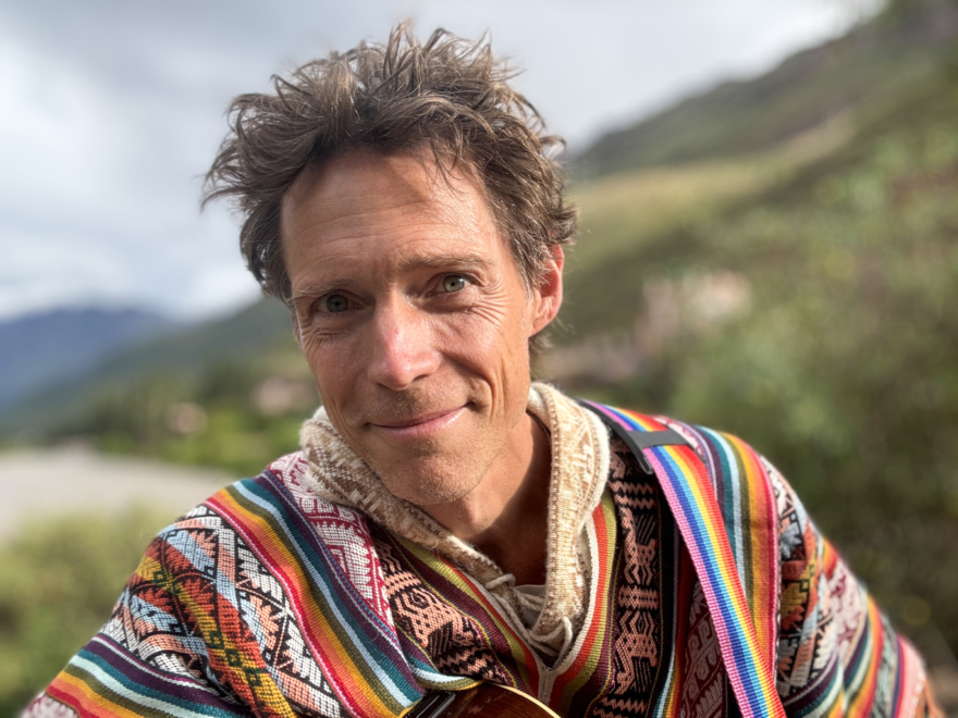 Jont walks right thru: The Gentle Warrior’s life from troubadour to Fish